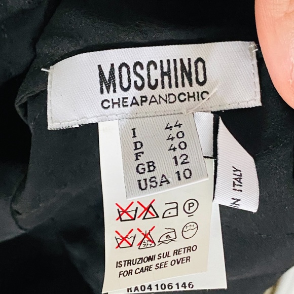 Moschino Cheap and Chic - The Little Black Dress - Picture 3 of 3